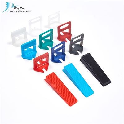 Yangzhou Dingyue isporučuje kopče i klinove za sistem za niveliranje pločica ...